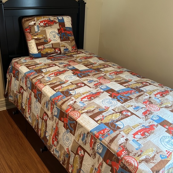 Vintage Twin/Twin XL Size Car Theme Coverlets Pillow Shams and Curtains